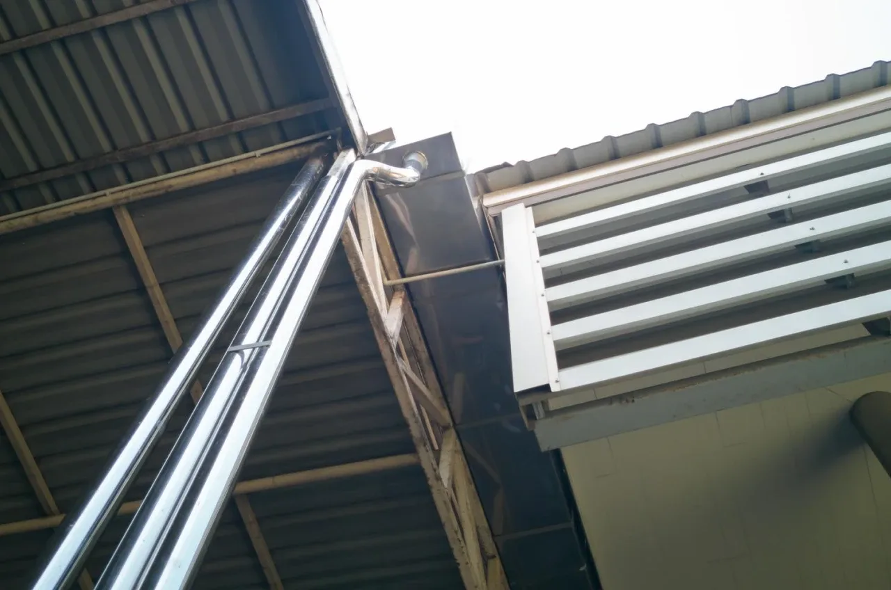 Best Gutters For Metal Roof — illustration