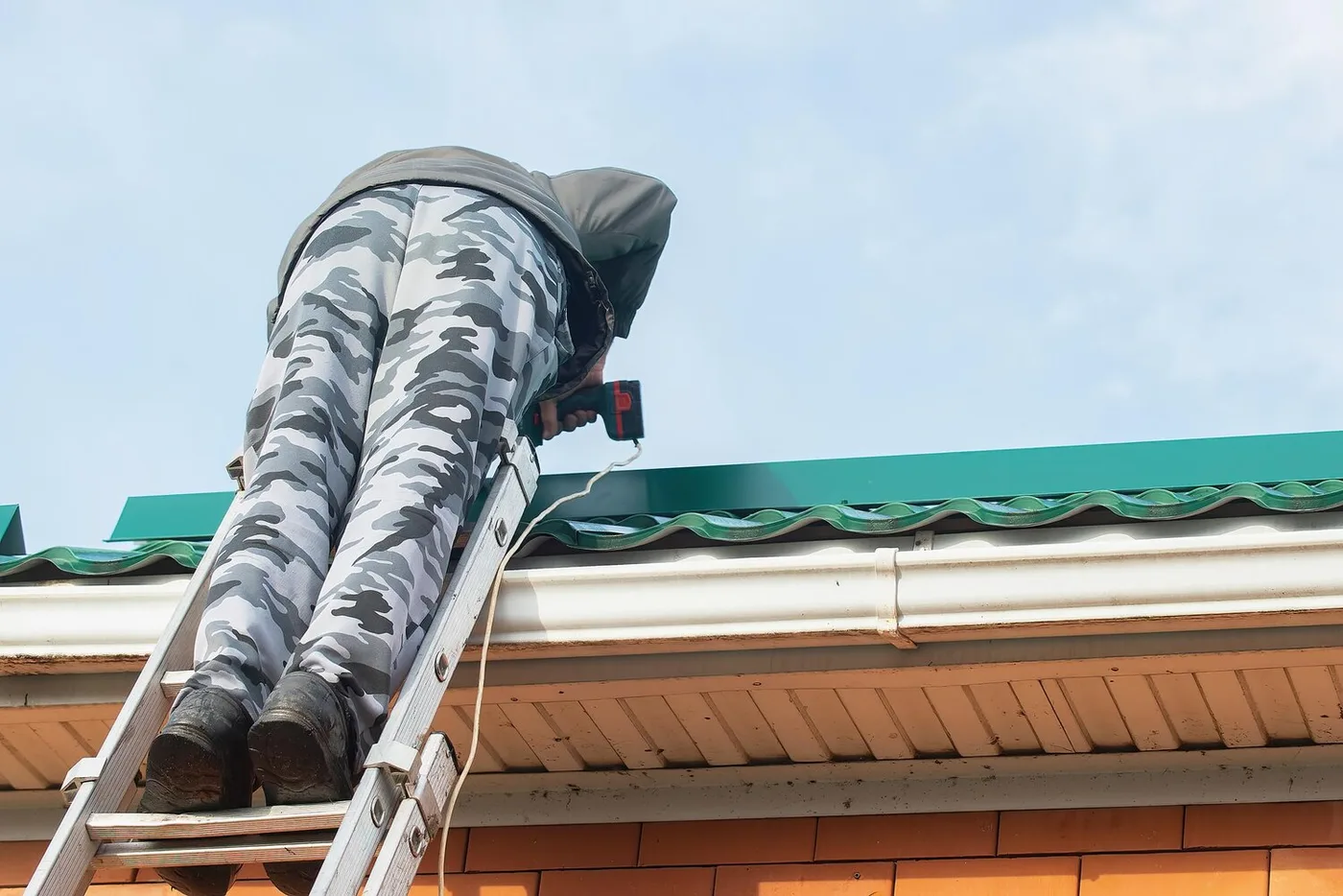 Common Gutter Repairs: Fixing Leaks, Rust, and Loose Sections