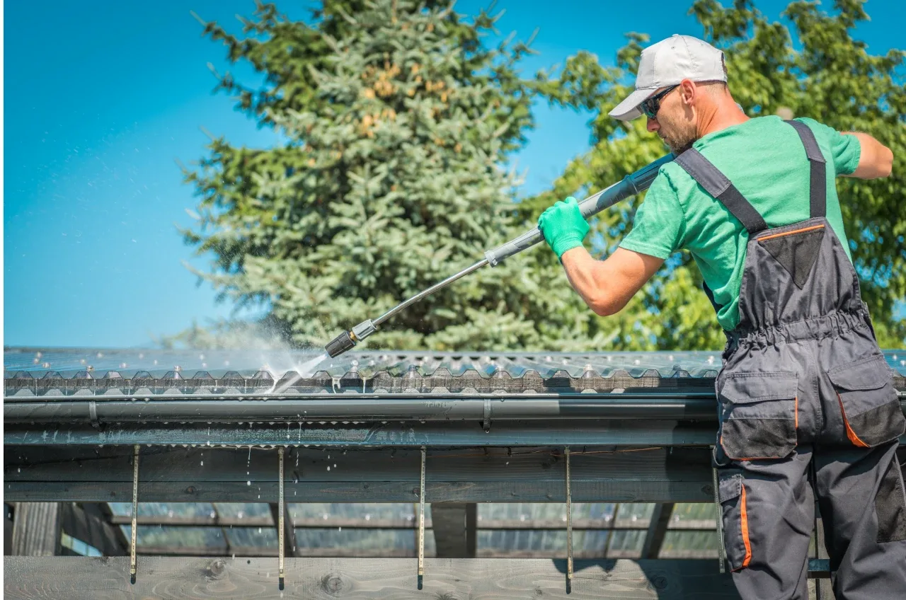 How To Safely Clean Gutters Safely — illustration