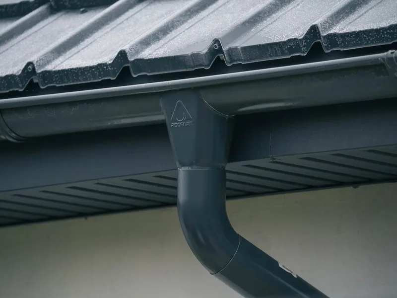 Learn About the Types of Gutters for Metal Roofs